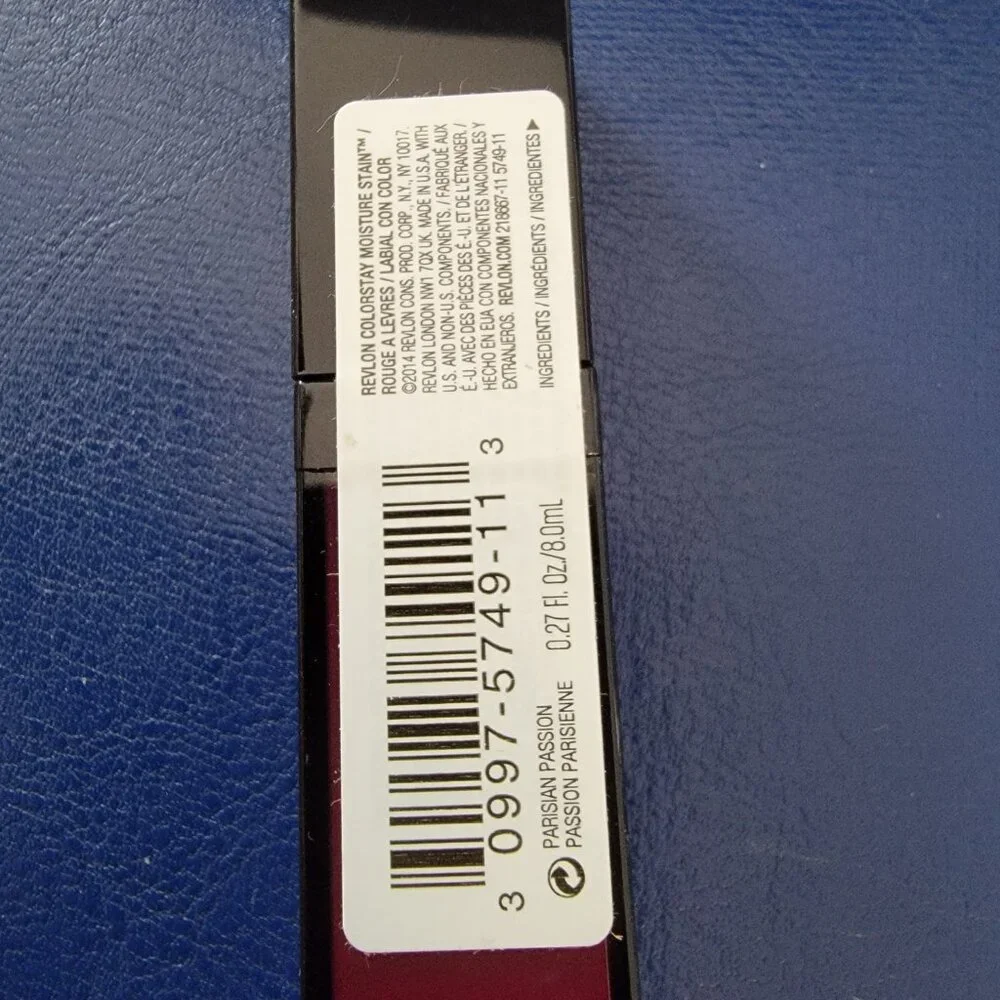 Revlon ColorStay Moisture Stain Lipstick Shade 005 Parisian Passion